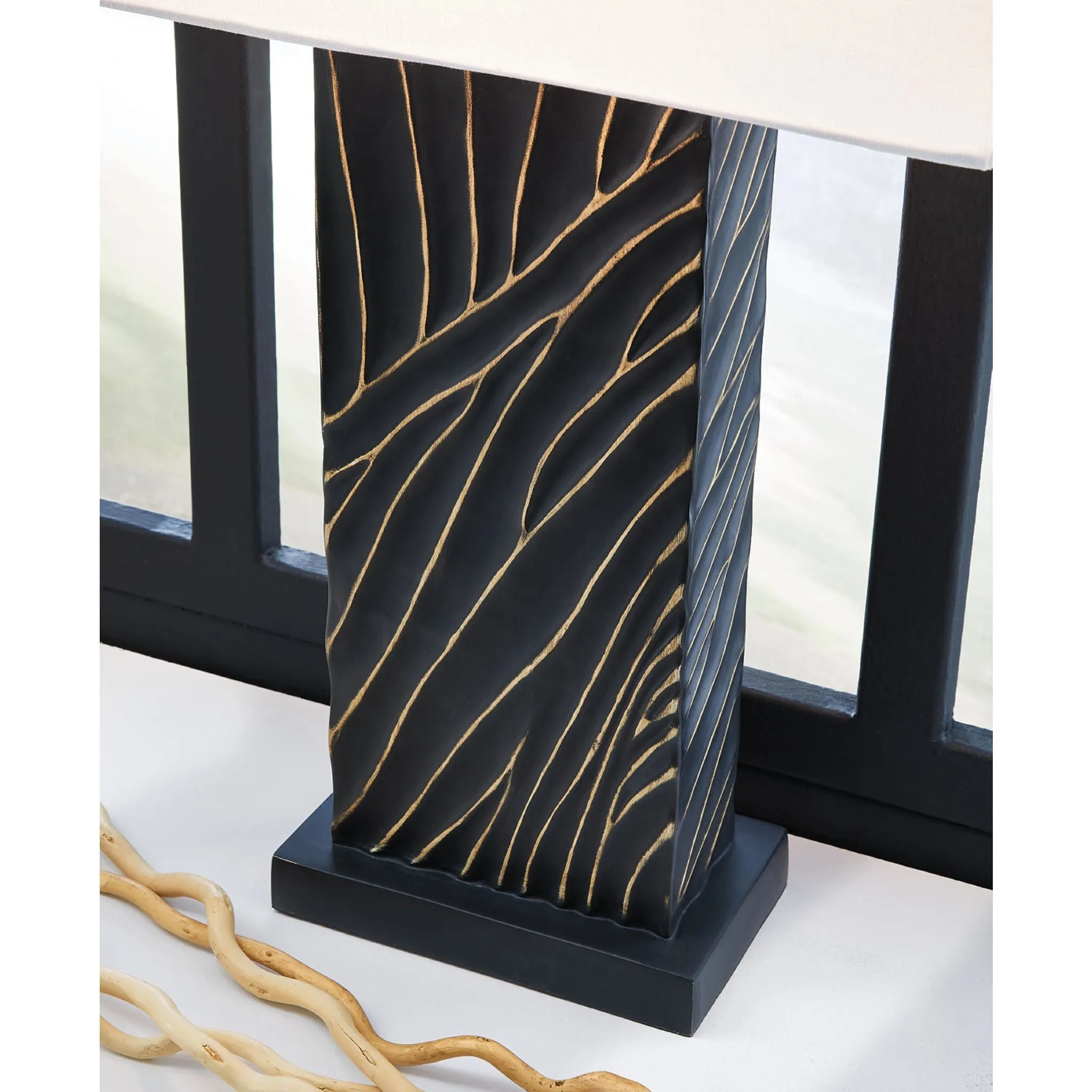 Bartlen Table Lamp (Single)