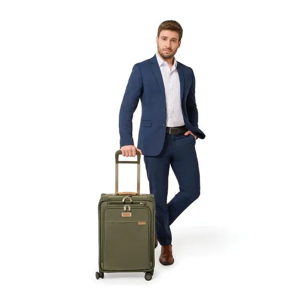 Baseline Essential Carry-on Spinner