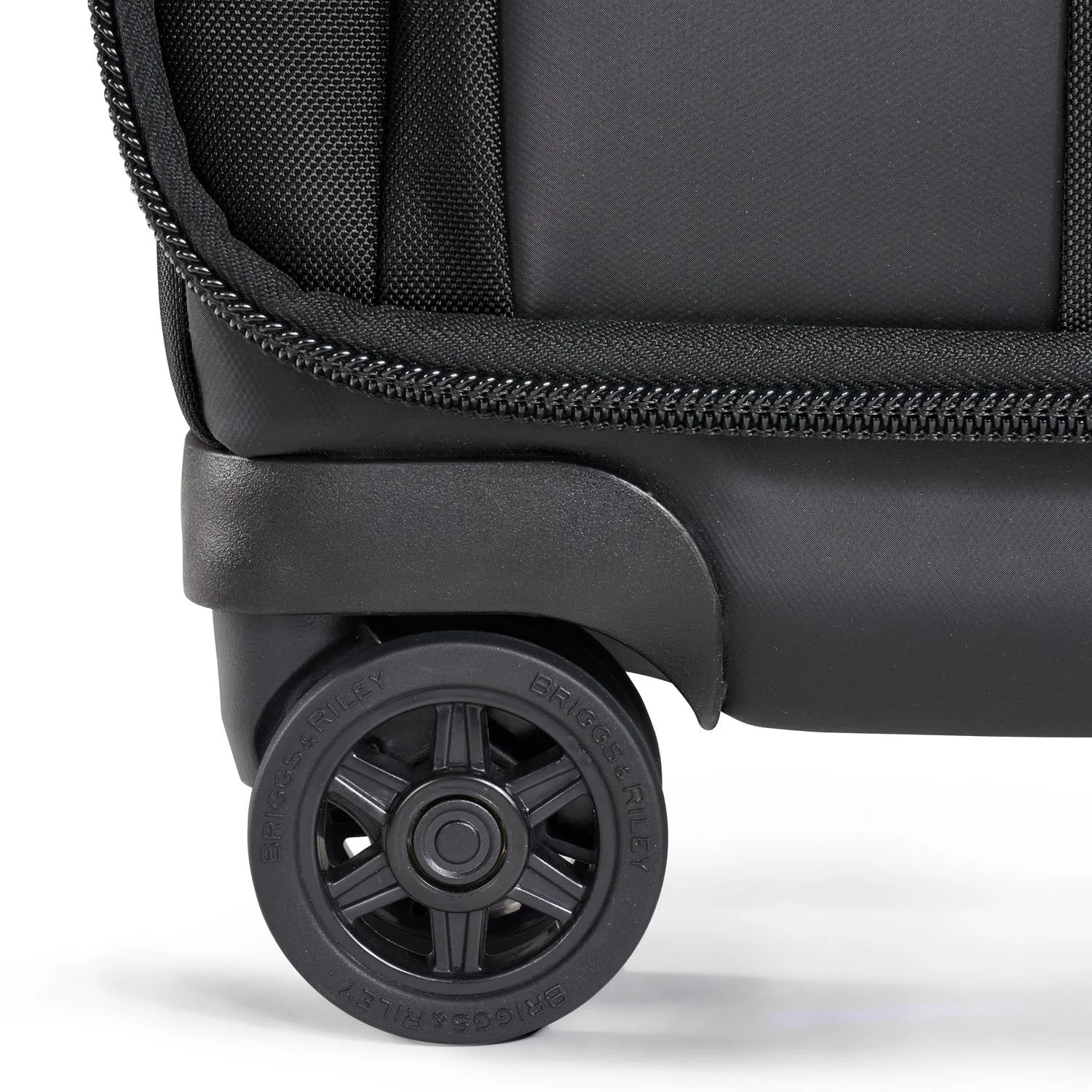 Briggs & Riley | ZDX | Domestic Carry-On Expandable Spinner