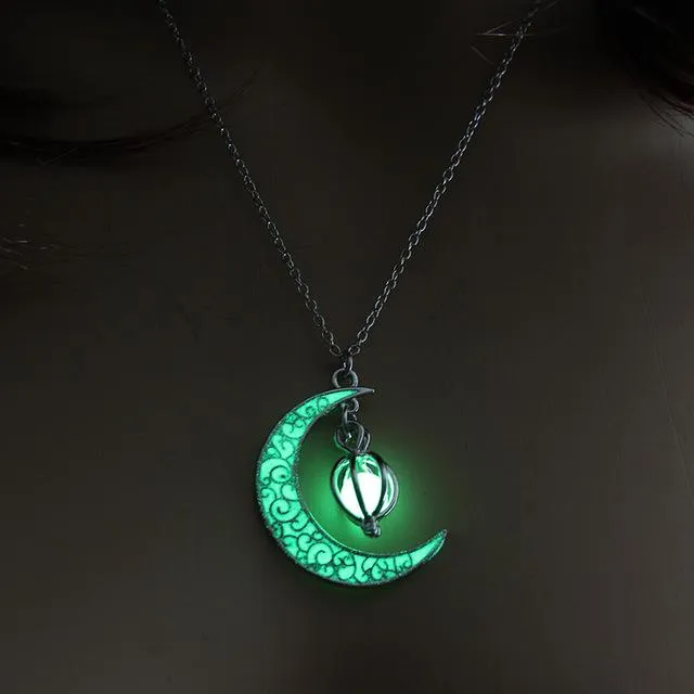 Glow In the Dark Crescent Moon Luminous Stone Beads Pendant Necklace