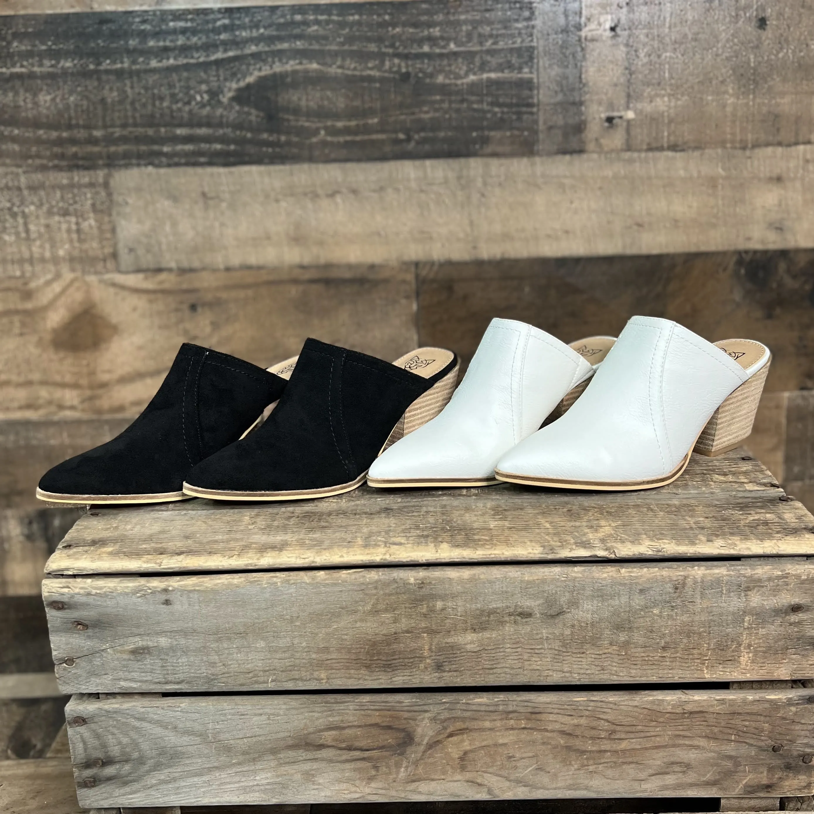 Must Have Mule Black