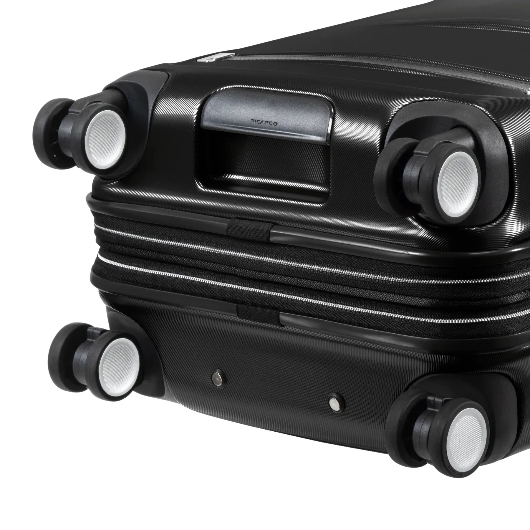Ricardo Rodeo Drive 21" Carry-On Spinner Luggage