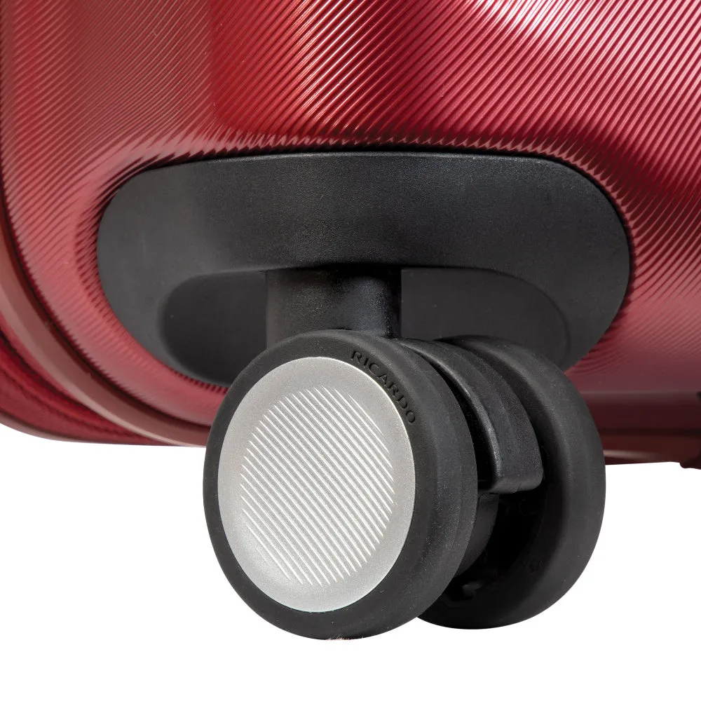 Ricardo Rodeo Drive 21" Carry-On Spinner Luggage