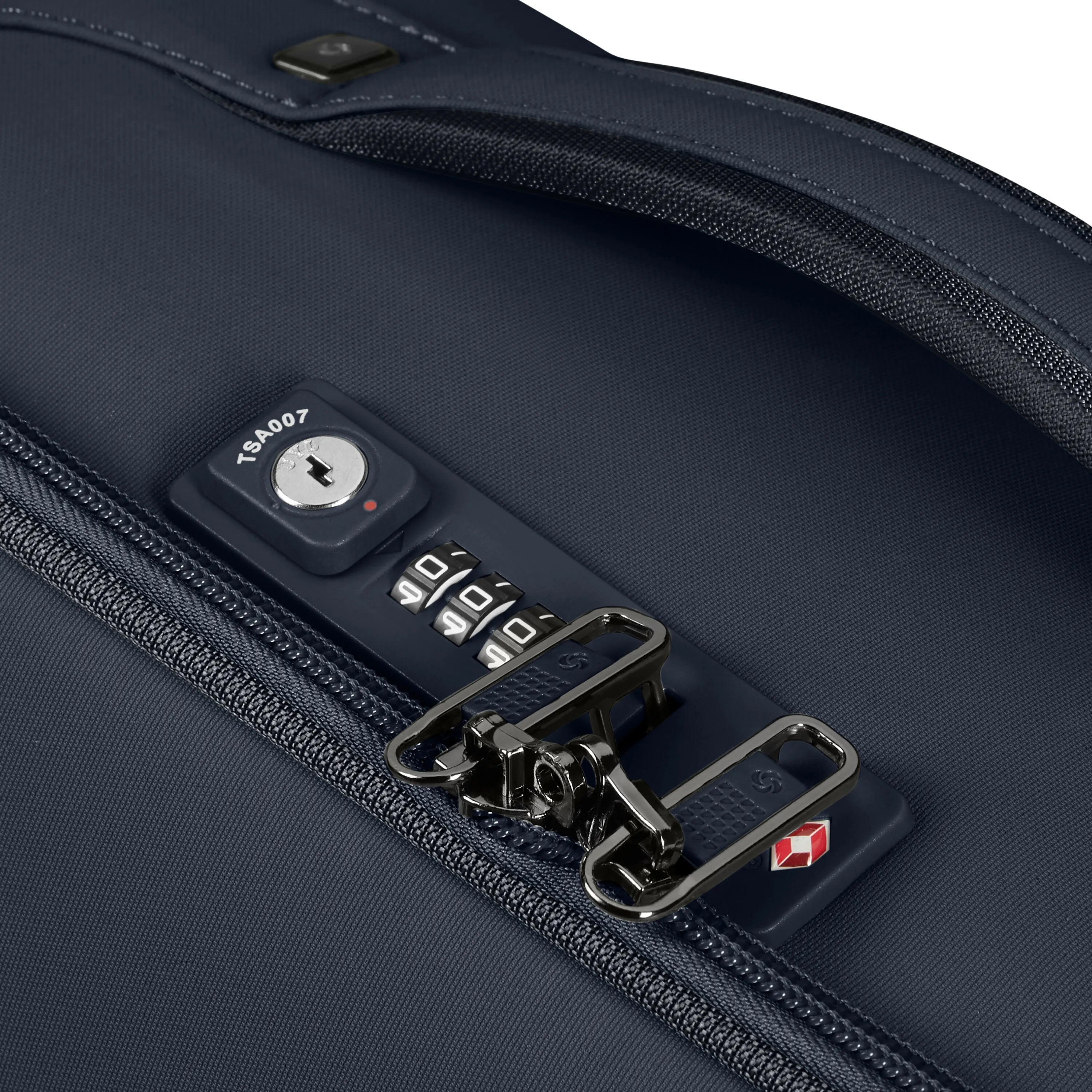 Samsonite Airea Spinner Carry-On